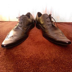 Italian, Men pointed black leather  dress shoes, 9 US